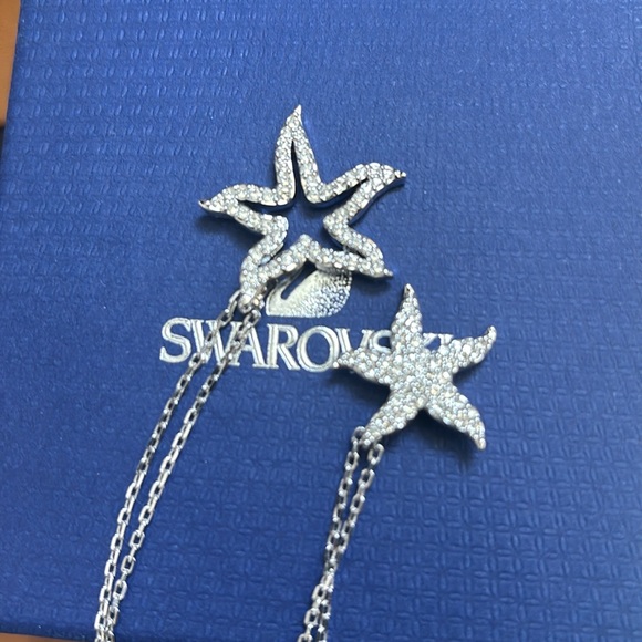 Authentic Swarovski Double Starfish silver necklace - Picture 4 of 7